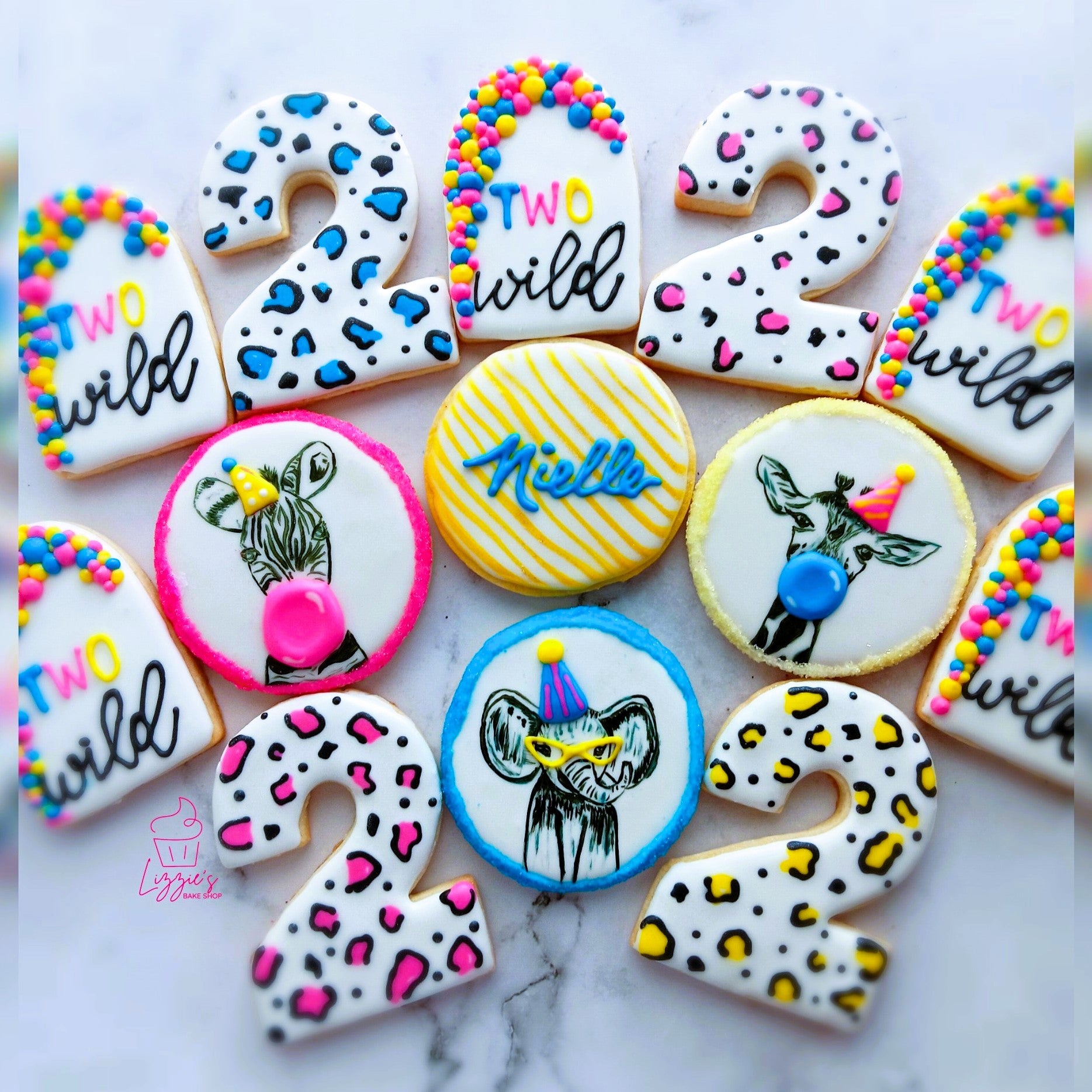 ֎Handmade Cookie, Cake Decorating turntable  Oddflower Creation֎ –  Oddflower Creations